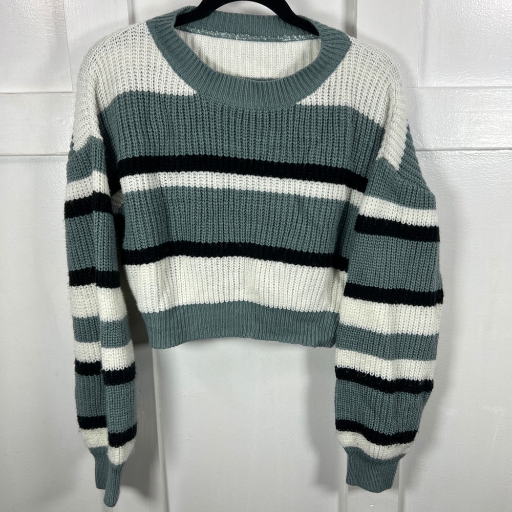 DAZY Womens Striped Cropped Sweater Pullover Crew Neck Long Sleeve Size M‎